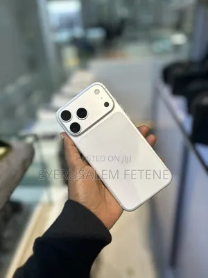 New Apple iPhone 17 Pro Max 256 GB Silver