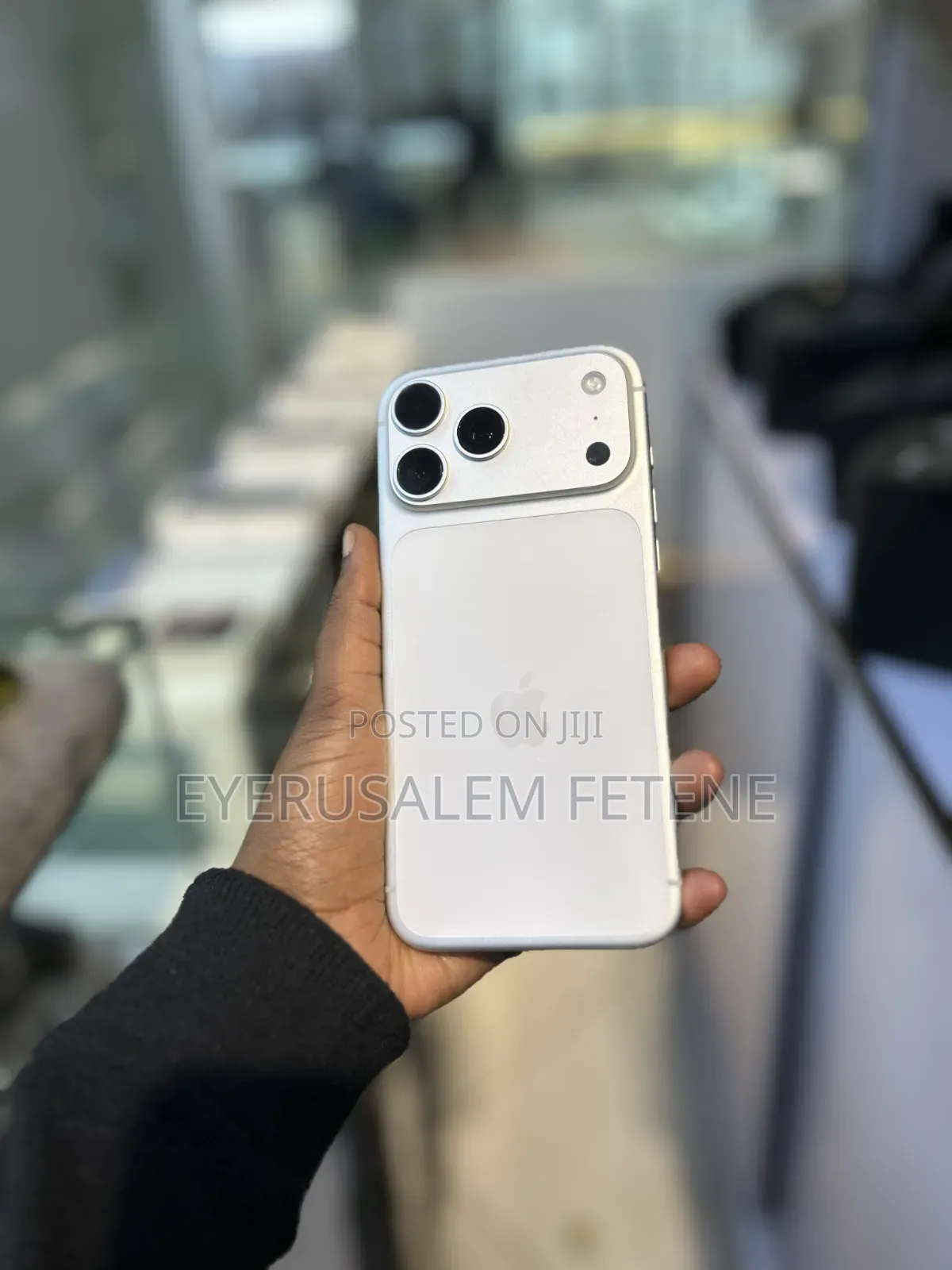 New Apple iPhone 17 Pro Max 256 GB Silver