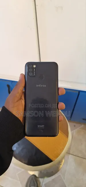Infinix Smart 6 32 GB Gray