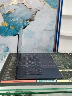 New Laptop Apple MacBook Air 2025 M4 16GB Apple M4 SSD 256GB