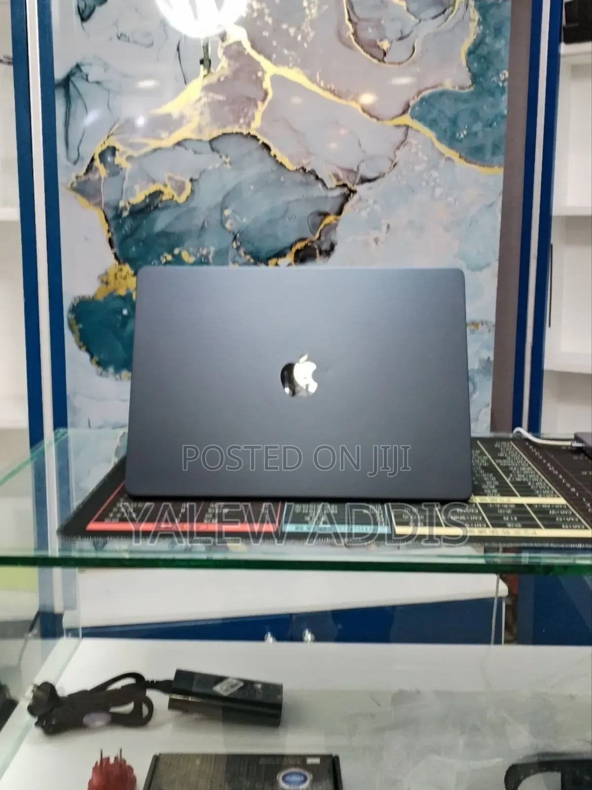 New Laptop Apple MacBook Air 2025 M4 16GB Apple M4 SSD 256GB