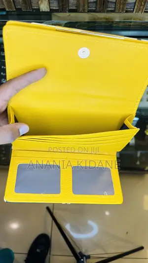 The Double Leather Wallet LV
