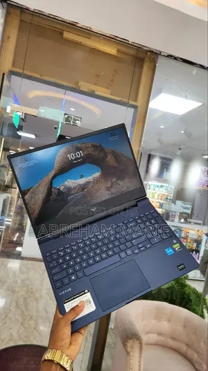 New Laptop HP Victus 15 16GB Intel Core i5 SSD 512GB
