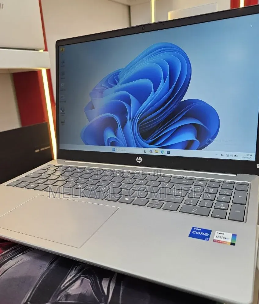 New Laptop HP Stream Notebook 16GB Intel Core i7 SSD 1T