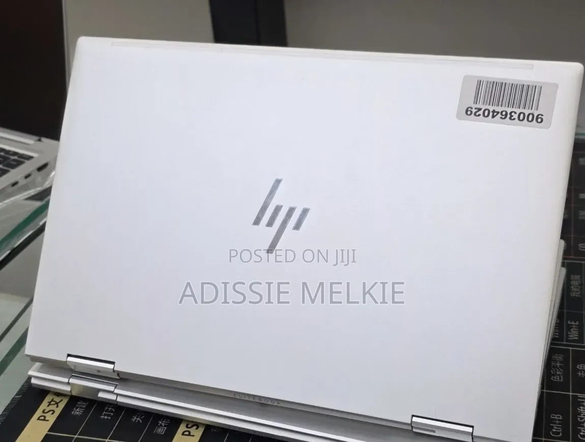 New Laptop HP EliteBook 830 G8 16GB Intel Core i5 SSD 512GB