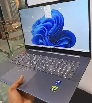 New Laptop HP Envy 17 16GB Intel Core Ultra 7 SSD 1T