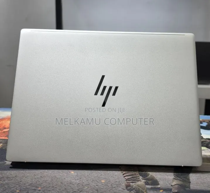 New Laptop HP Pavilion 14 16GB AMD Ryzen 7 SSD 1T