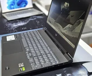 New Laptop HP Victus 16 16GB AMD Ryzen 7 SSD 512GB