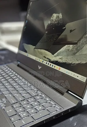 New Laptop HP Victus 16 16GB AMD Ryzen 7 SSD 512GB