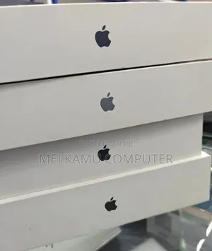 New Laptop Apple MacBook Air 2026 M5 16GB Apple M5 SSD 512GB