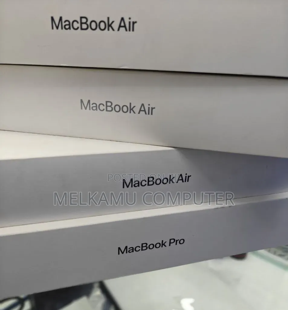 New Laptop Apple MacBook Pro 2025 M5 36GB Apple M5 SSD 2T