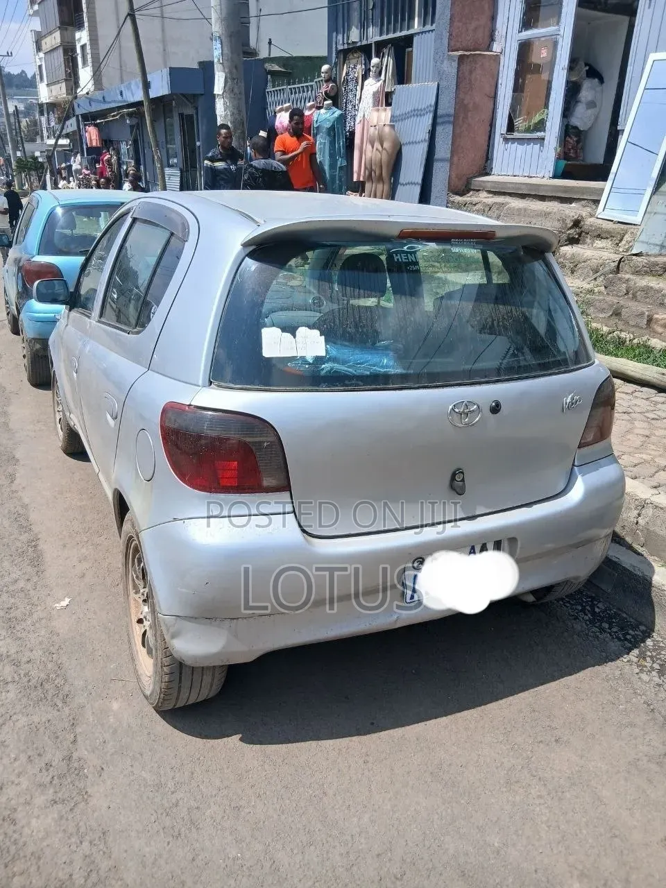 Toyota Vitz 2001 Gray