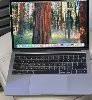 New Laptop Apple MacBook Pro 2019 16GB Intel Core i5 SSD 512GB