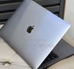 New Laptop Apple MacBook Pro 2019 16GB Intel Core i5 SSD 512GB