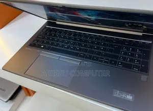New Laptop HP ZBook 15 16GB Intel Core i7 SSD 512GB
