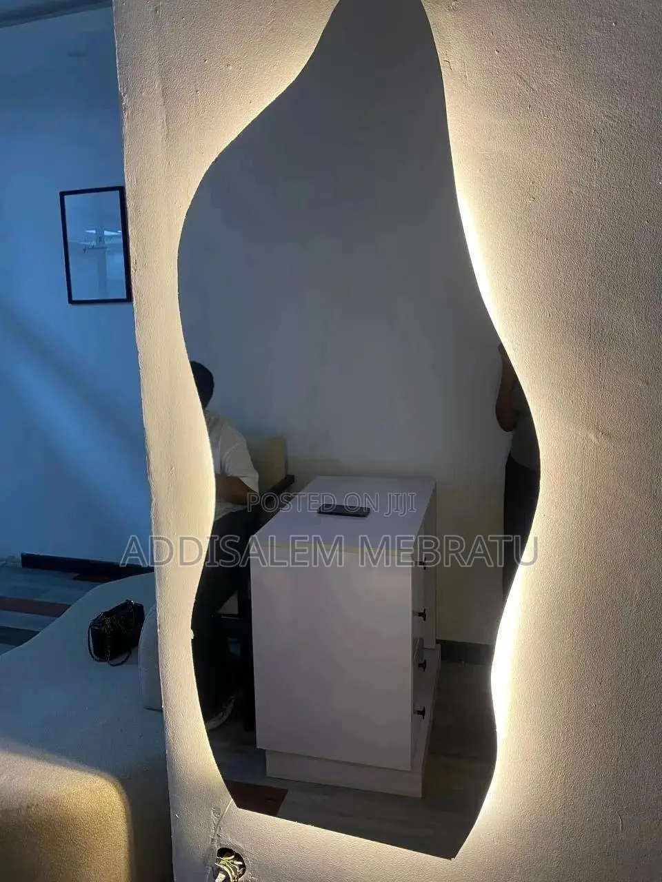 Makeup Studio Furniture