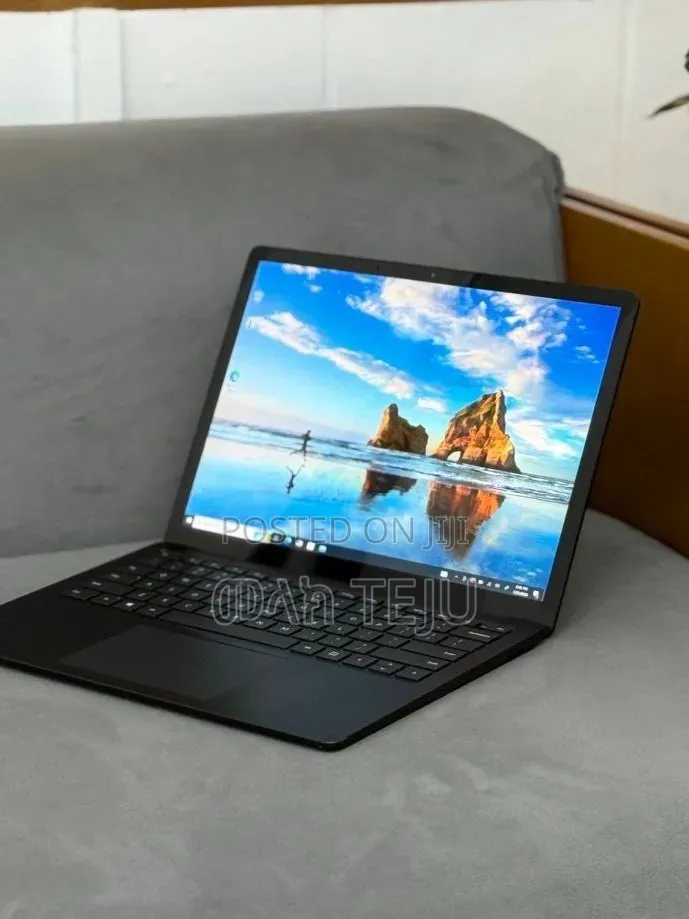 New Laptop Microsoft Surface Laptop 4 16GB Intel Core i7 SSD 512GB