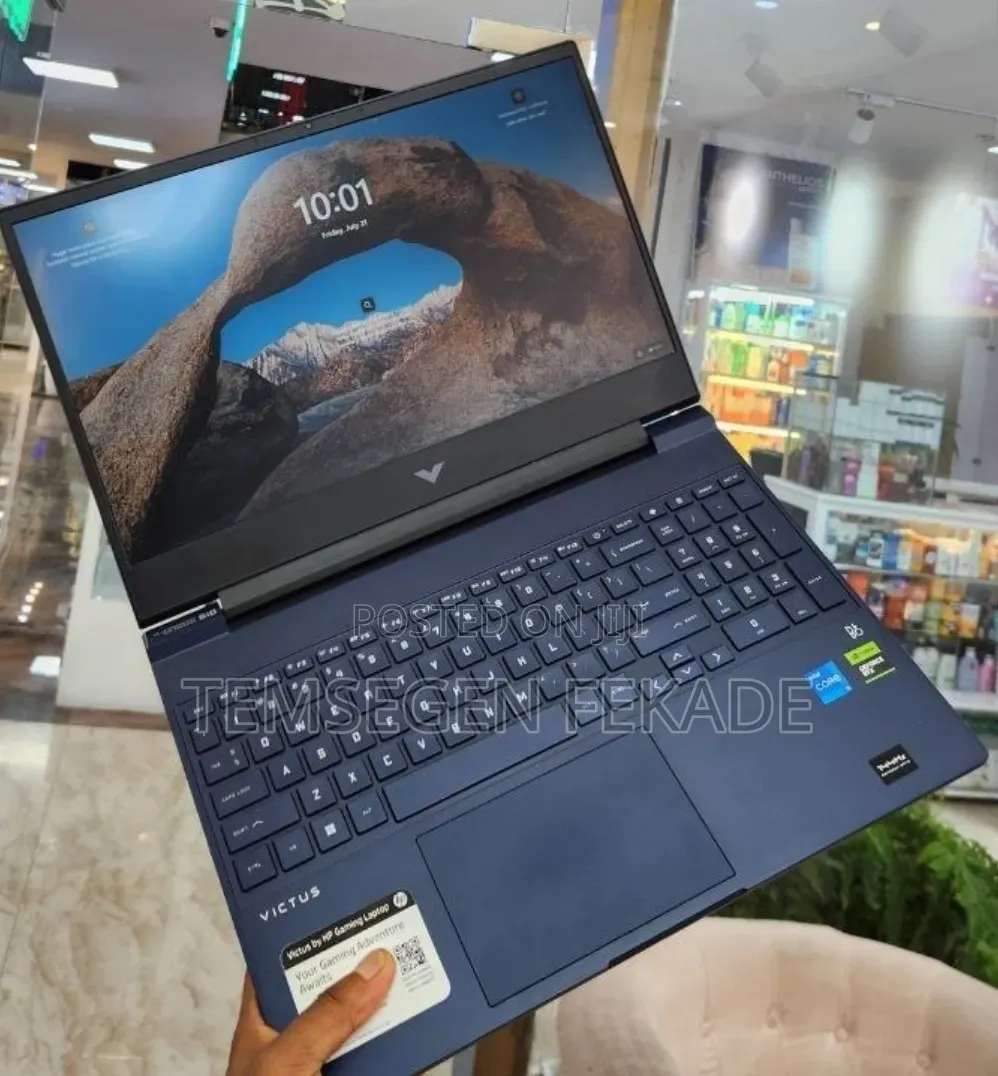 New Laptop HP Victus 15 16GB Intel Core i5 SSD 512GB