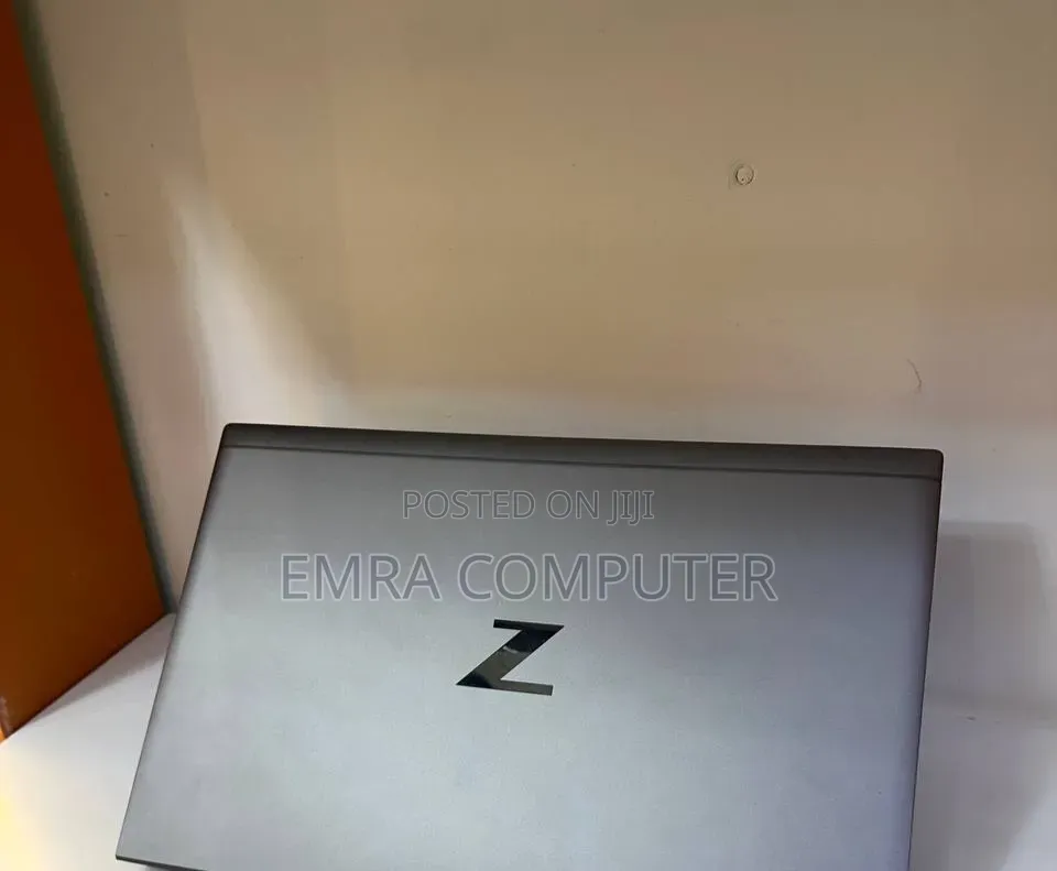 New Laptop HP 16GB Intel Core i7 SSD 512GB