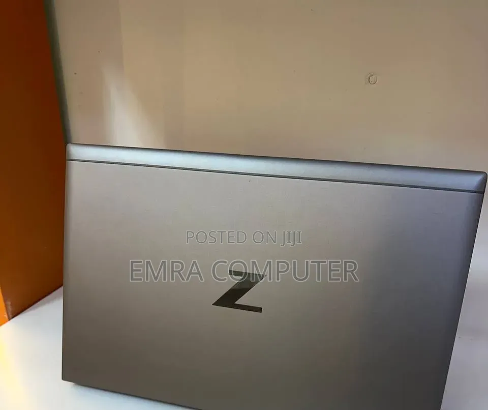 New Laptop HP 16GB Intel Core i7 SSD 512GB
