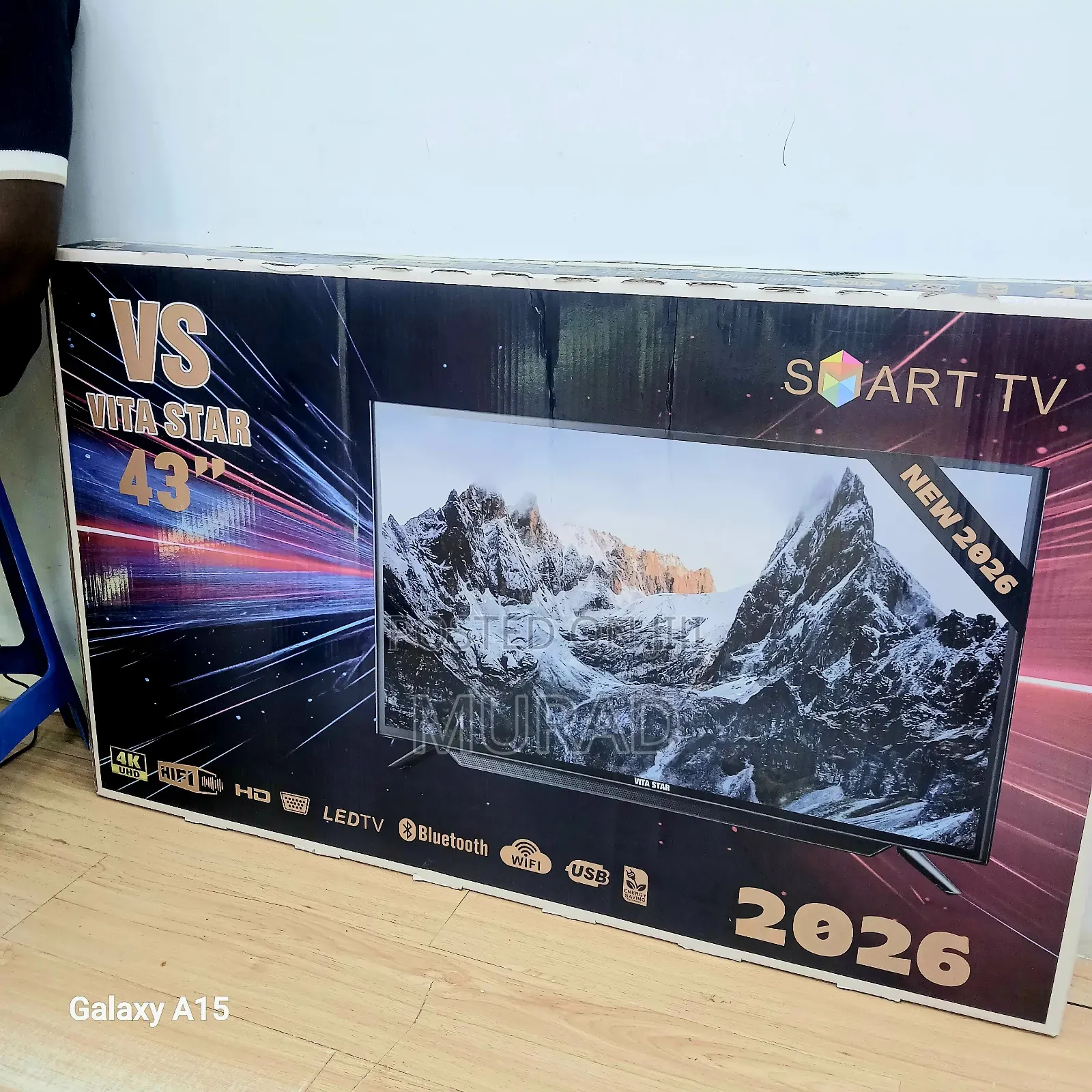 Comand 43inch TV