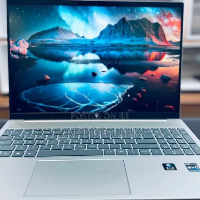 New Laptop HP Pavilion 15 16GB Intel Core i7 SSD 1T