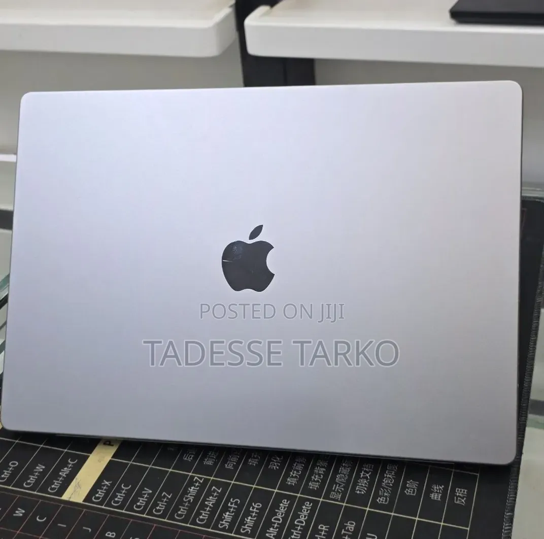 New Laptop Apple MacBook Pro 2021 M1 Max 32GB Apple M1 Max SSD 1T