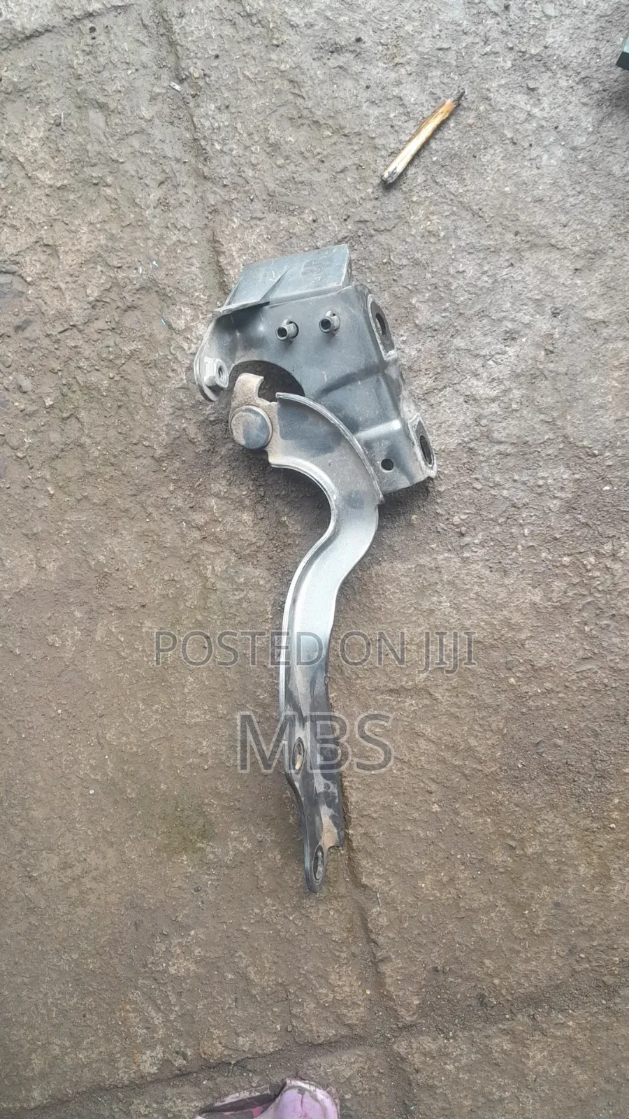 Toyota Bz4 Hood Hinge (Bonnet Hinge) New