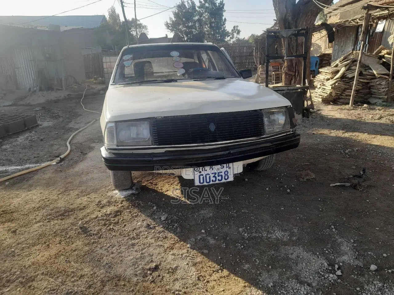 Renault 9 1988 White
