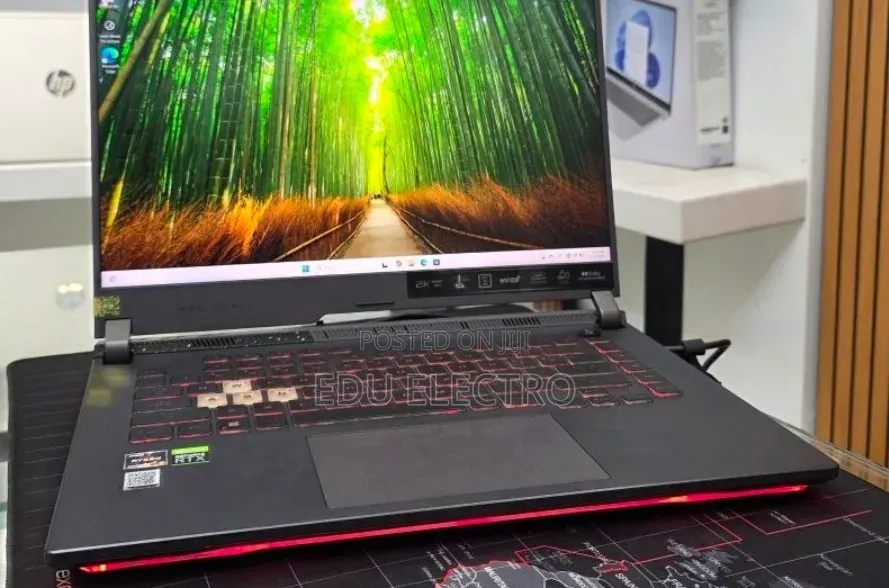 New Laptop Asus ROG Strix G15 16GB AMD Ryzen 9 SSD 512GB