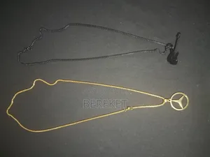 Mercedez Benz Chain