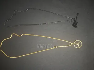 Mercedez Benz Chain