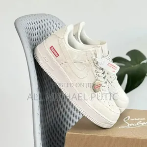 Nike Airforce 1 Low X Supreme Shoes