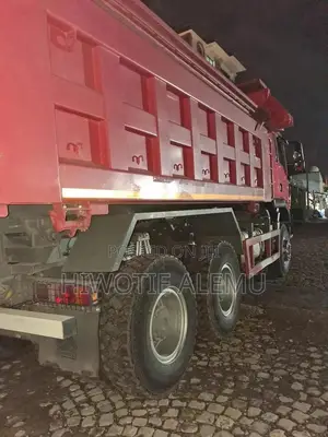 HOWO Sino Truck 2025 Red