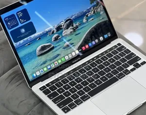 New Laptop Apple MacBook Pro 2022 M2 8GB Apple M2 SSD 512GB