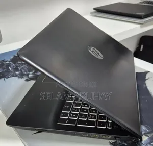New Laptop HP Pavilion Power 15 8GB Intel Core i7 SSD 256GB