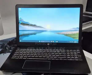 New Laptop HP Pavilion Power 15 8GB Intel Core i7 SSD 256GB