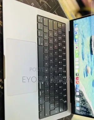 New Laptop Apple MacBook Pro 2021 M1 16GB Apple M1 Pro SSD 512GB