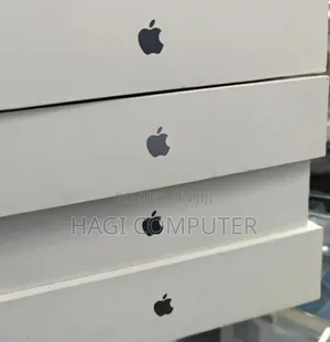 New Laptop Apple MacBook Pro 2025 M5 36GB Apple M5 Pro SSD 2T