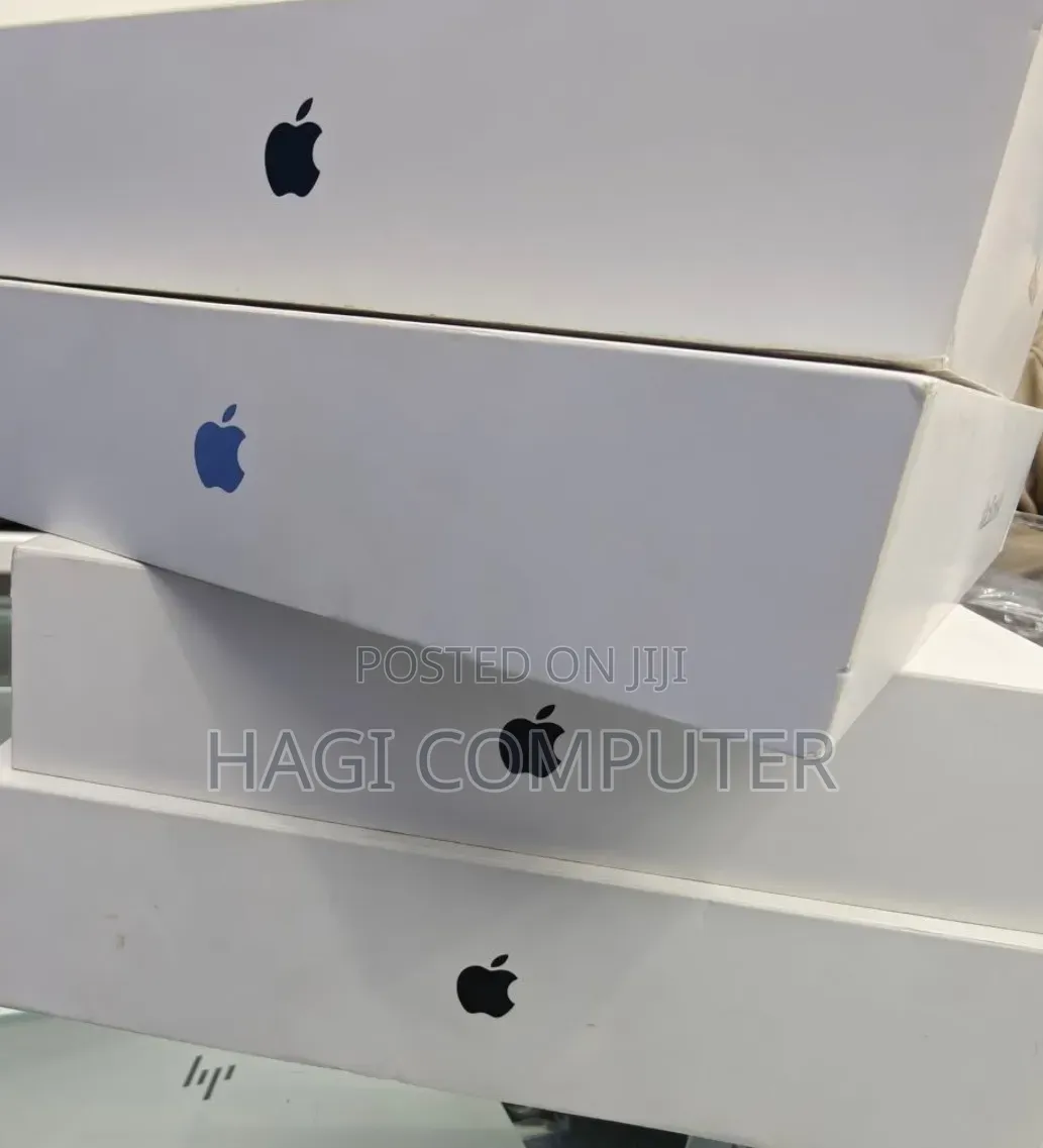 New Laptop Apple MacBook Pro 2025 M5 36GB Apple M5 Pro SSD 2T