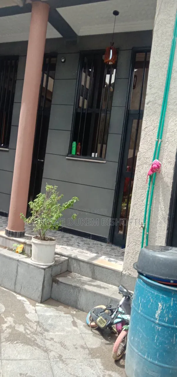 Furnished 7bdrm House in Bishoftu Dukem, Oromia-Finfinne for sale