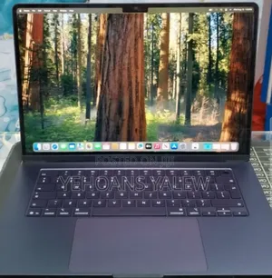 New Laptop Apple MacBook Air 2025 M4 16GB Apple M4 SSD 256GB
