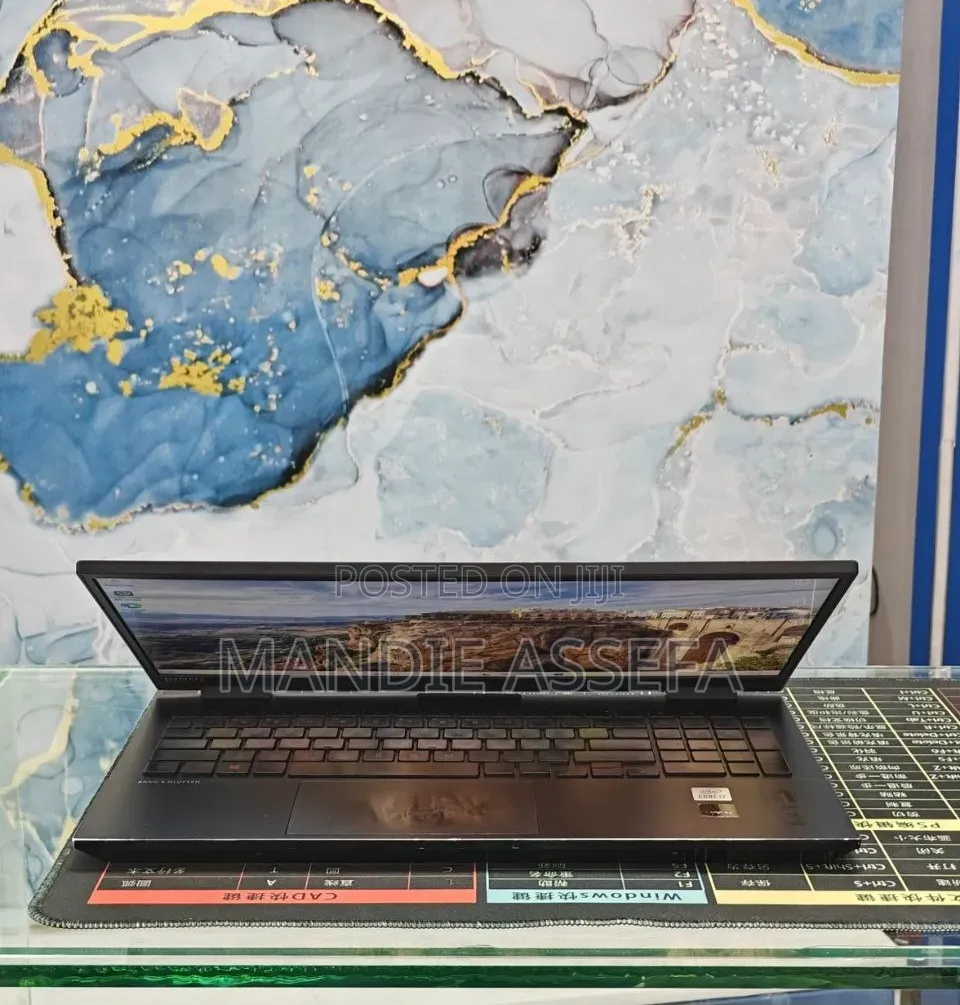 New Laptop HP Omen 15 16GB Intel Core i7 SSD 512GB
