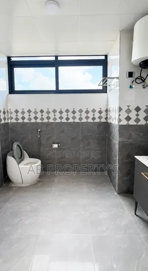 Furnished 3bdrm Apartment in አፍሪካ ህብረት, Kirkos for sale