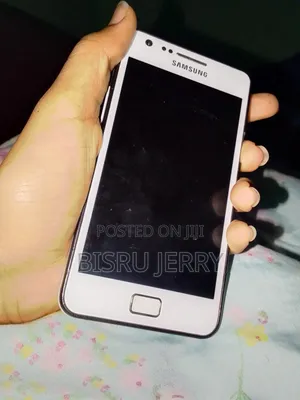 Samsung GT-E1080 White
