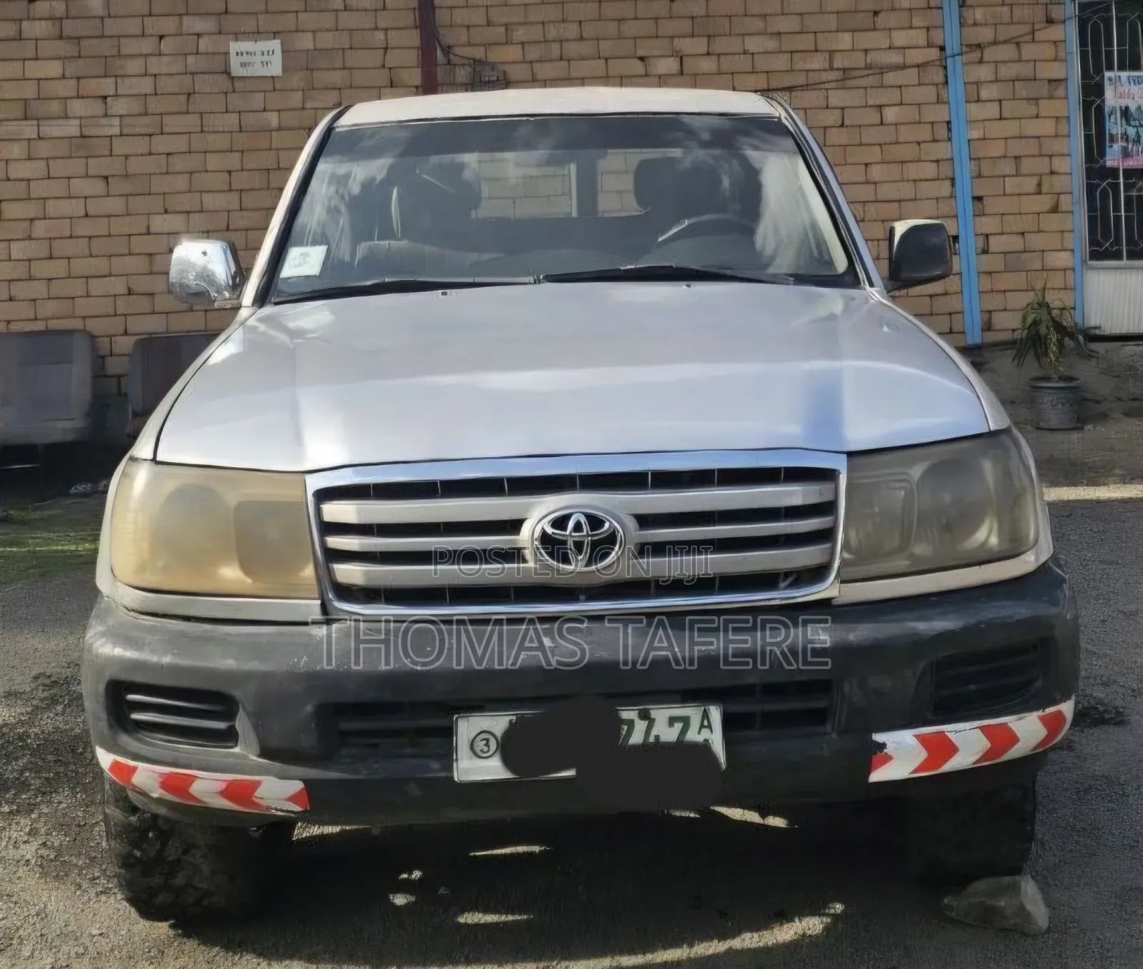 Toyota Land Cruiser 2004 Gold