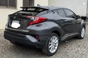 Toyota C-HR 2017