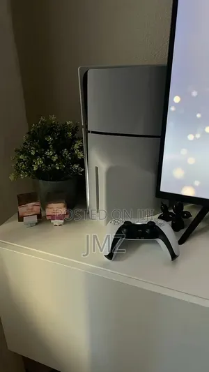 Play Station 5(five) Slim 1 Tera Bytee