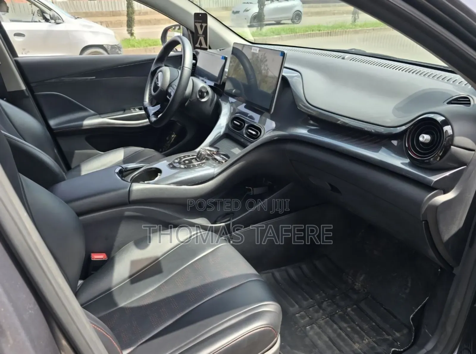 BYD E2 43 kWh 94 hp FWD 2025 Silver