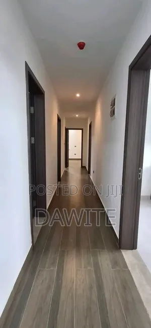 Furnished 4bdrm Apartment in ሀይሌ እርል እስቴት, Bole for sale